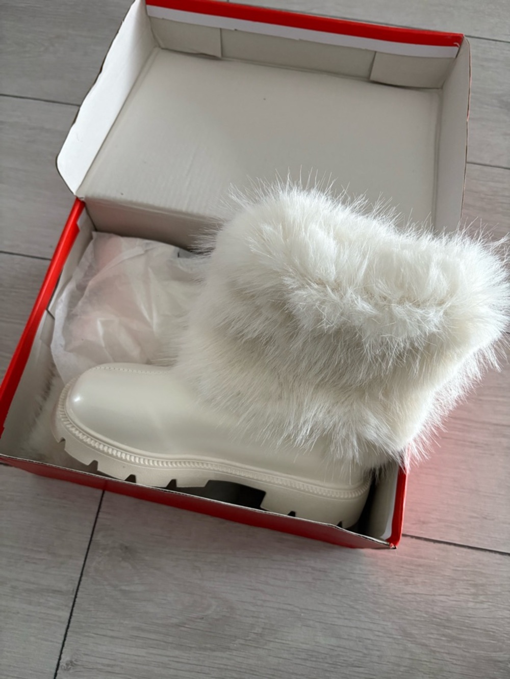 Girls White Faux Fur Winter Boots
